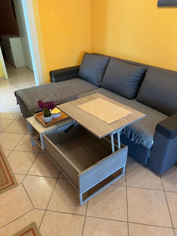 Casa Mare Rtina Garten Zwei Baeder Eg Bagian luar foto