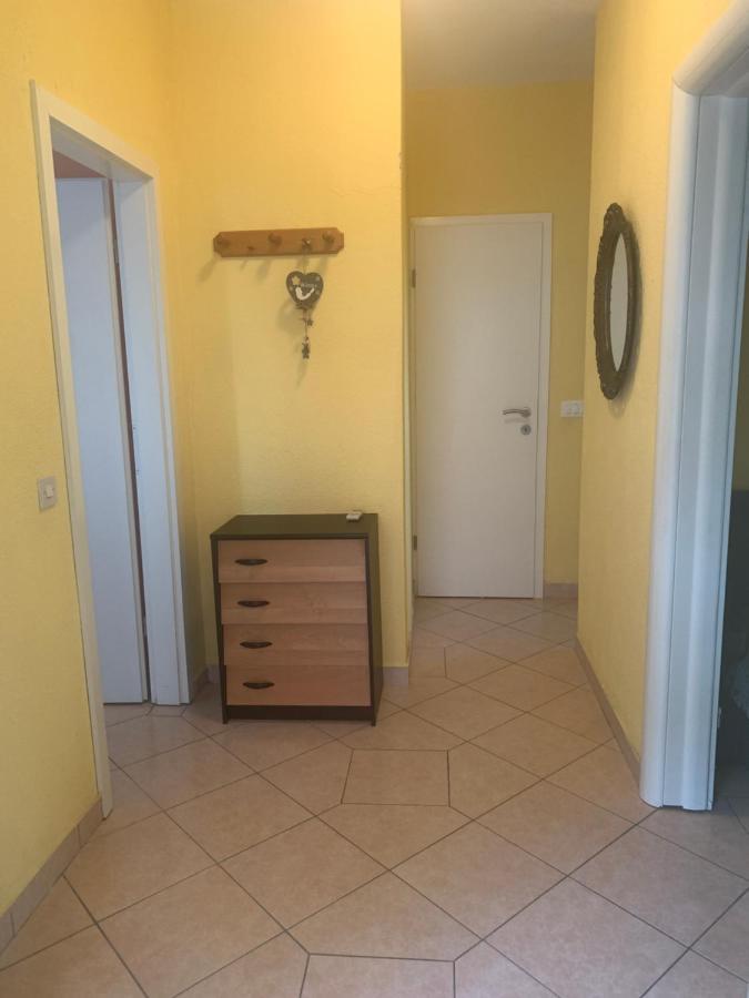 Casa Mare Rtina Garten Zwei Baeder Eg Bagian luar foto